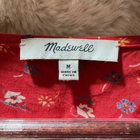 Madewell Novel Tie-Front Top in Red Prairie Posies Floral print Medium - Picture 9 of 13